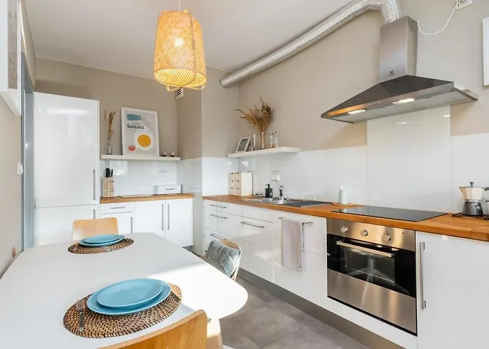 Caramel Premium Center *