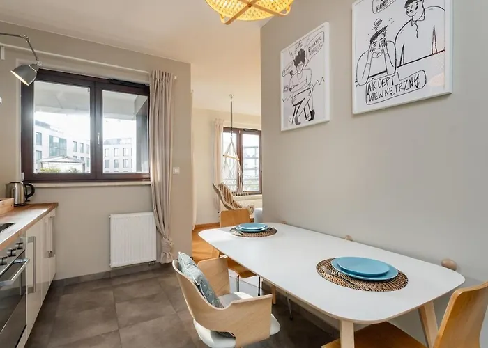 Caramel Premium Center